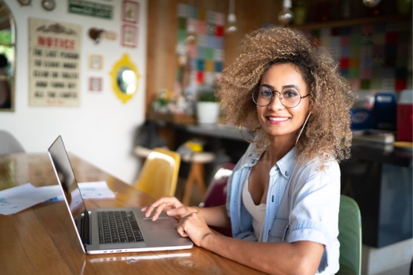 Woman on computer 